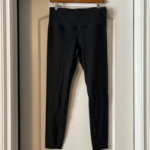 NWOT Athleta shimmer legging. Size large.